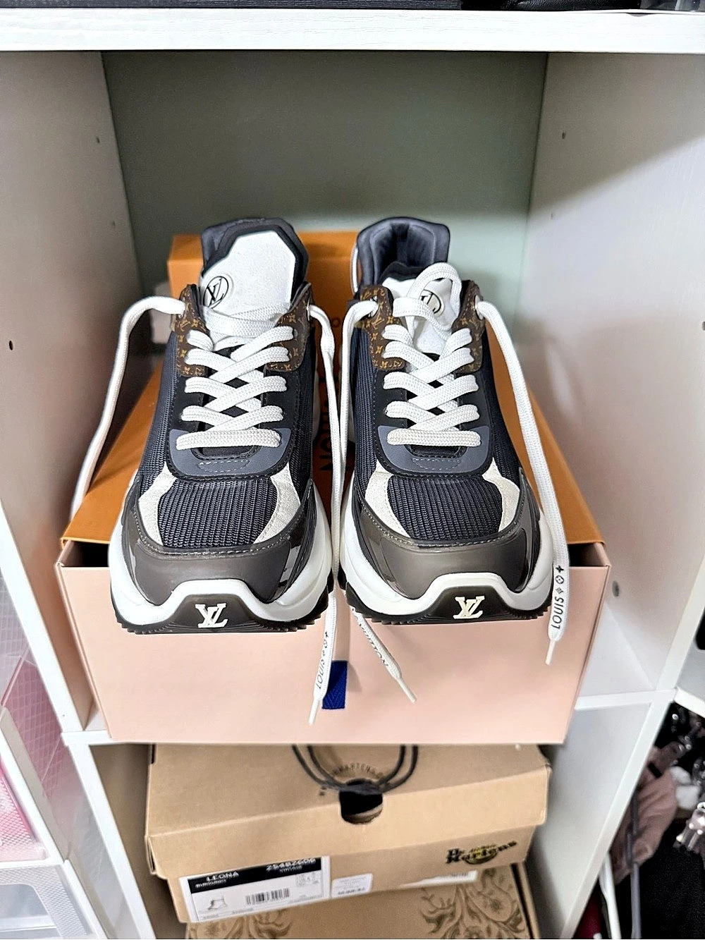 Louis Vuitton LV Archlight Sneaker in Black & White